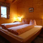 Haus Martinus Holiday home Mayrhofen